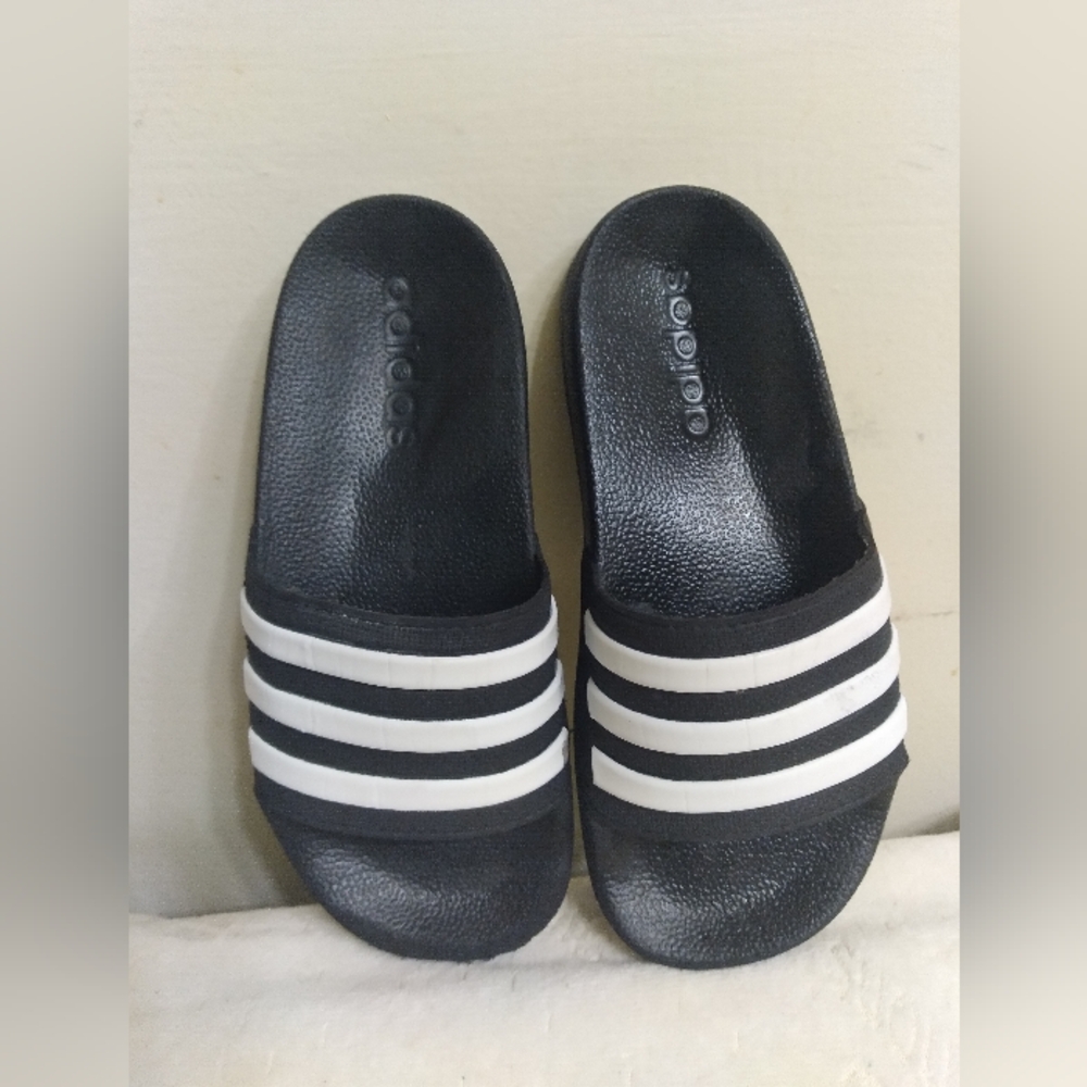 Kids Adidas Black and White Slides Size 13K